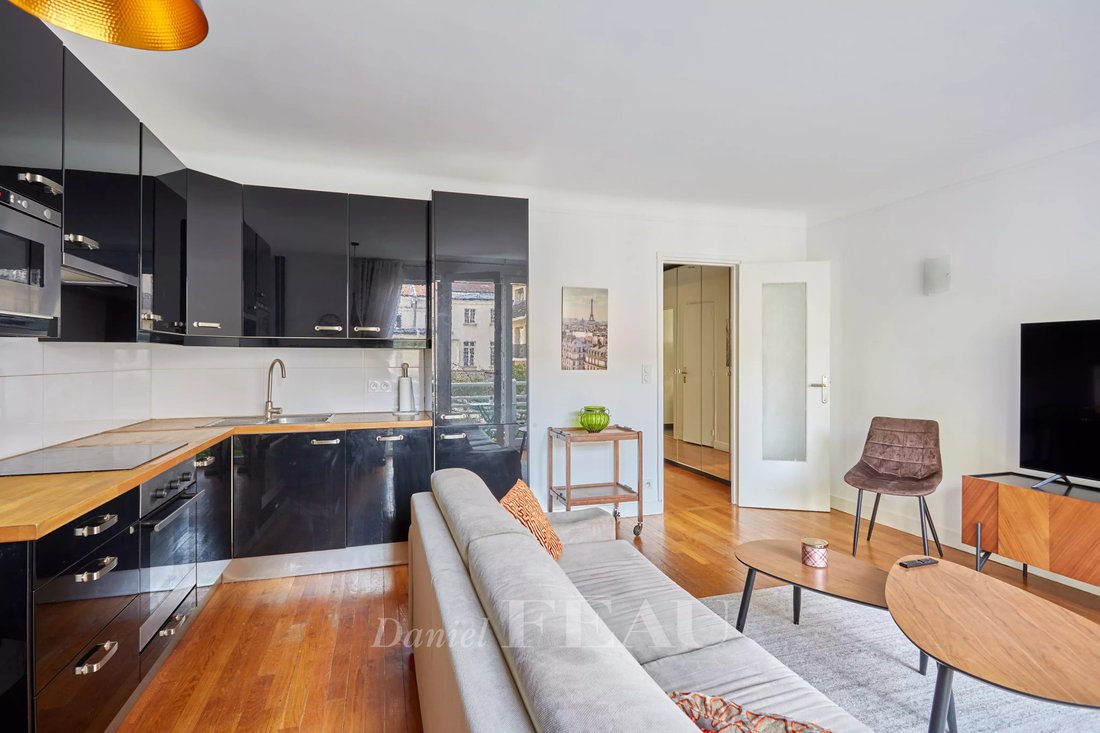 Apartment in Auteuil Nord, Paris 16e Arrondissement, Paris 3 - 18488832