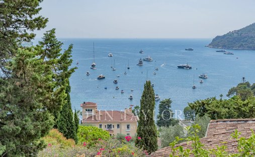 Maison à Villefranche-sur-Mer, Provence-Alpes-Côte d'Azur, France 1