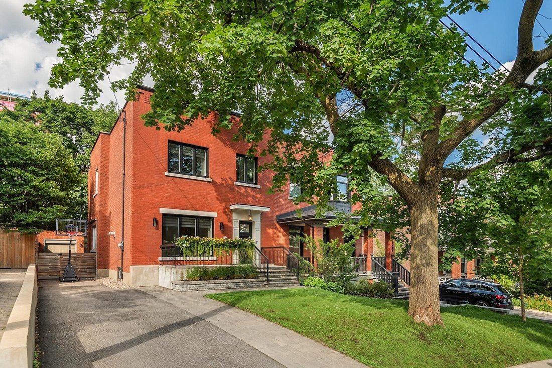 House in Montréal, Quebec, Canada 1 - 18489013