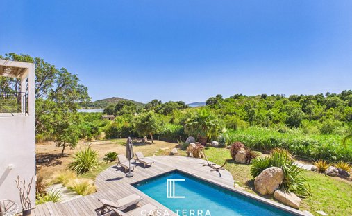 Estate in Zonza, Corsica, France 1