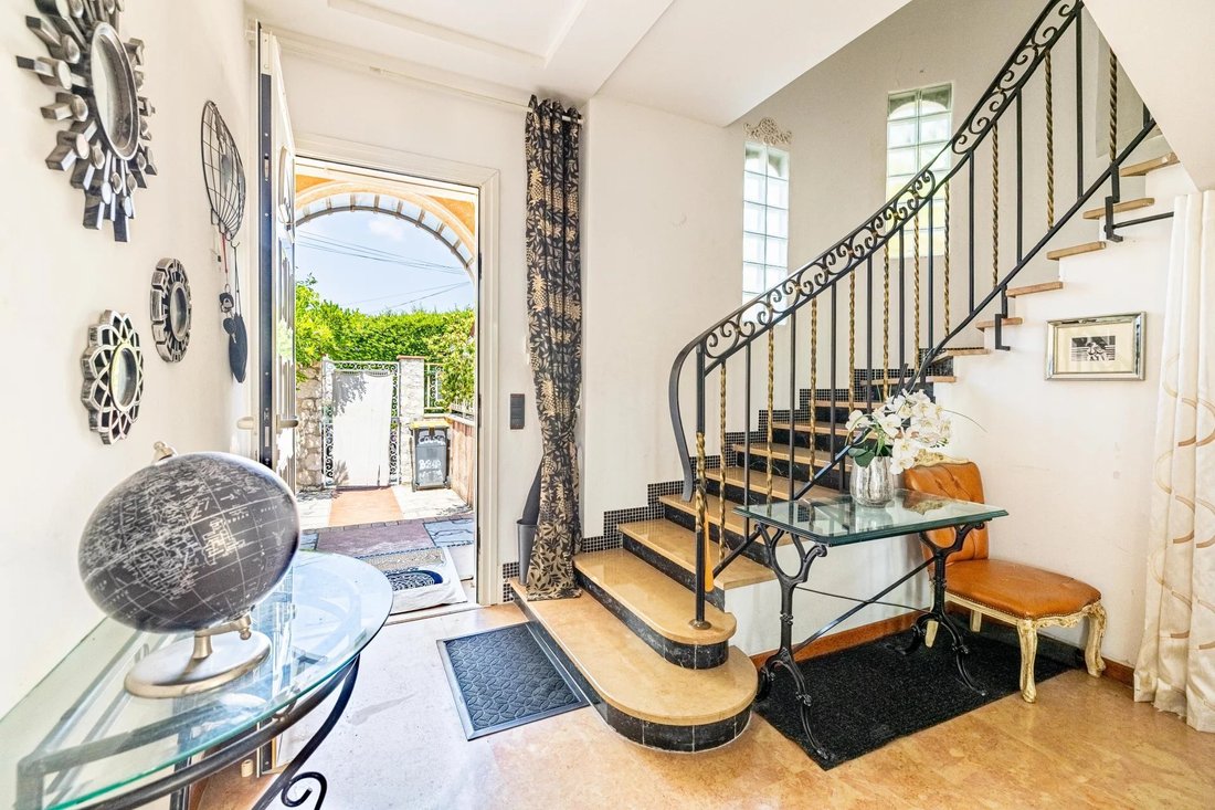 Villa in Nice, Provence-Alpes-Côte d'Azur, France 5 - 18488754