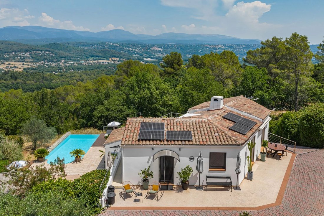 House in Tourrettes, Provence-Alpes-Côte d'Azur, France 2 - 17230467