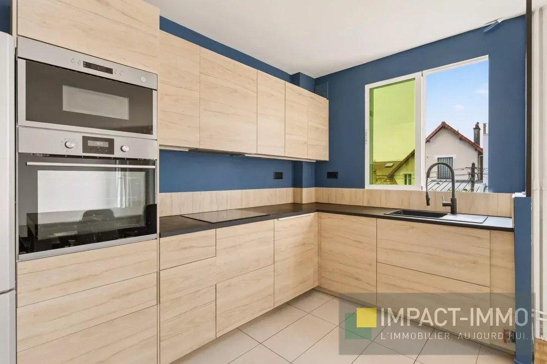 Apartment in Plateau Ouest, Suresnes, France 2 - 18488784