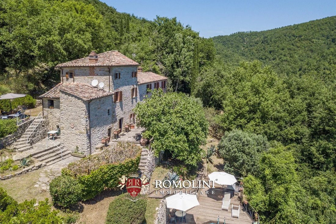 House in Center, Cortona, Tuscany 4 - 18489031