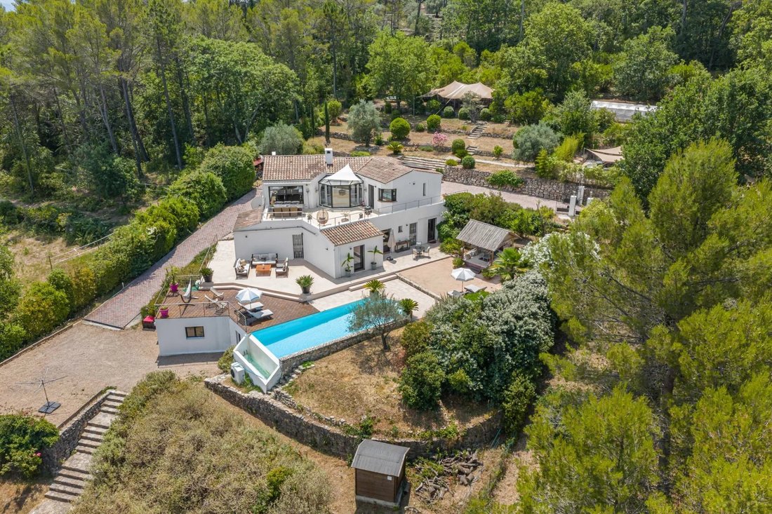 House in Tourrettes, Provence-Alpes-Côte d'Azur, France 1 - 17230467