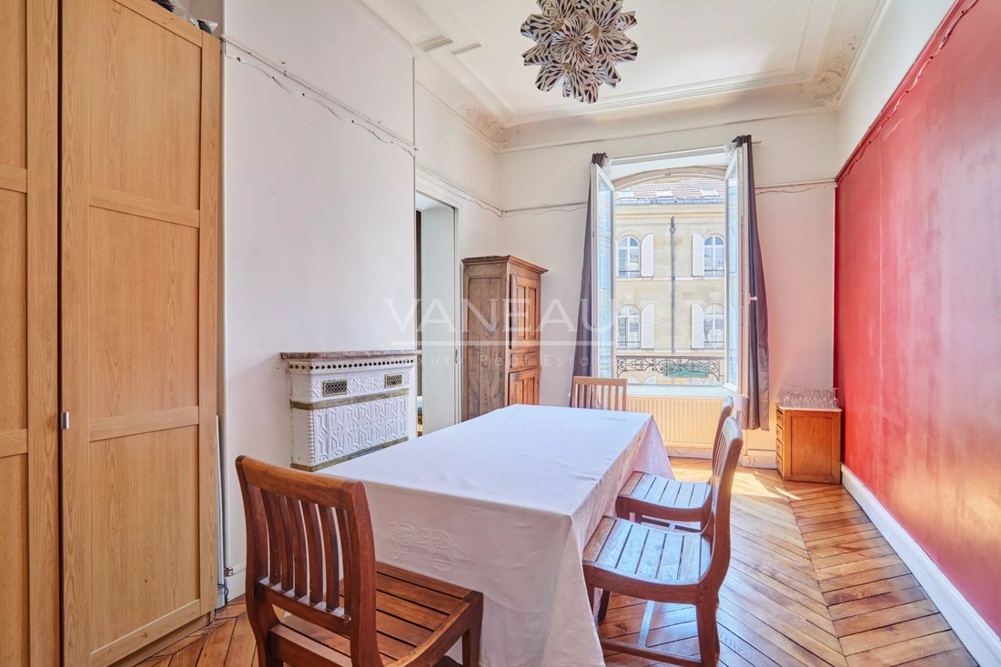Apartment in Saint Thomas d'Aquin, Paris 7e Arrondissement, Paris 3 - 18488803