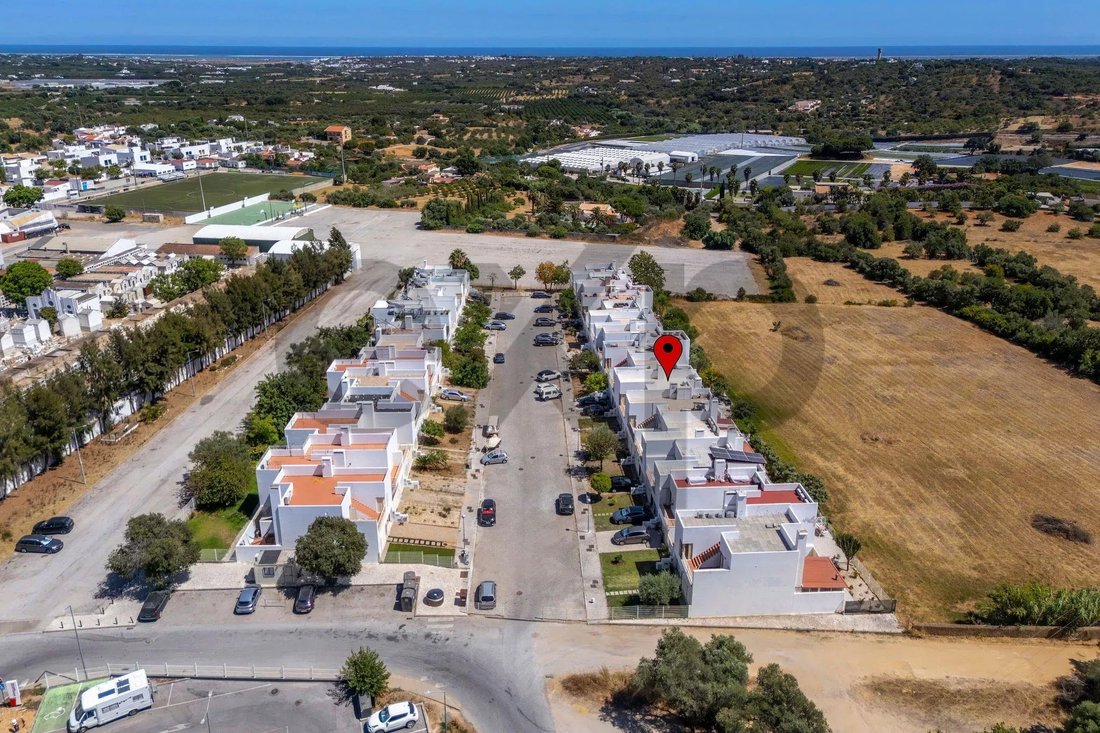 Townhouse in Moncarapacho, Algarve, Portugal 4 - 18432551
