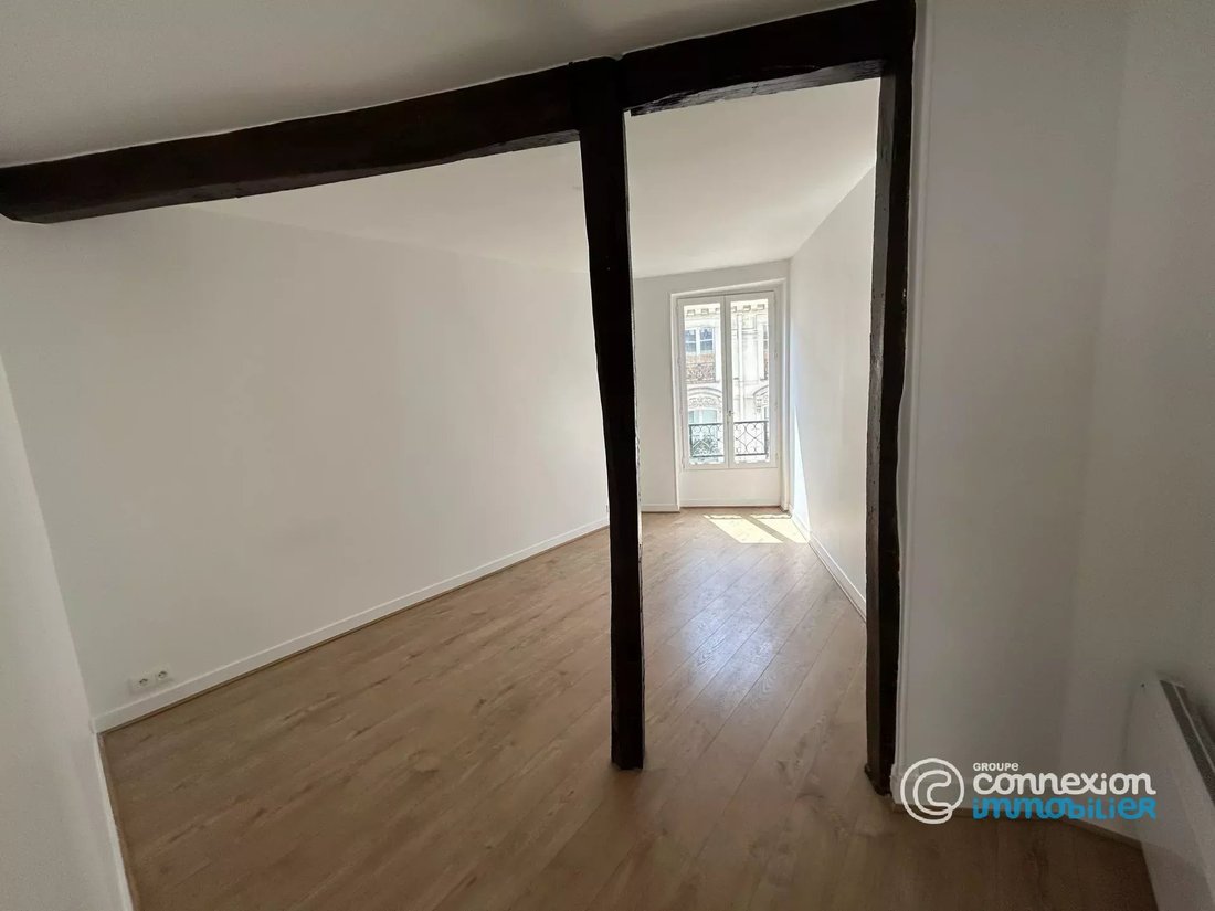 Apartment in Montmartre, Paris 18e Arrondissement, Paris 3 - 16674653