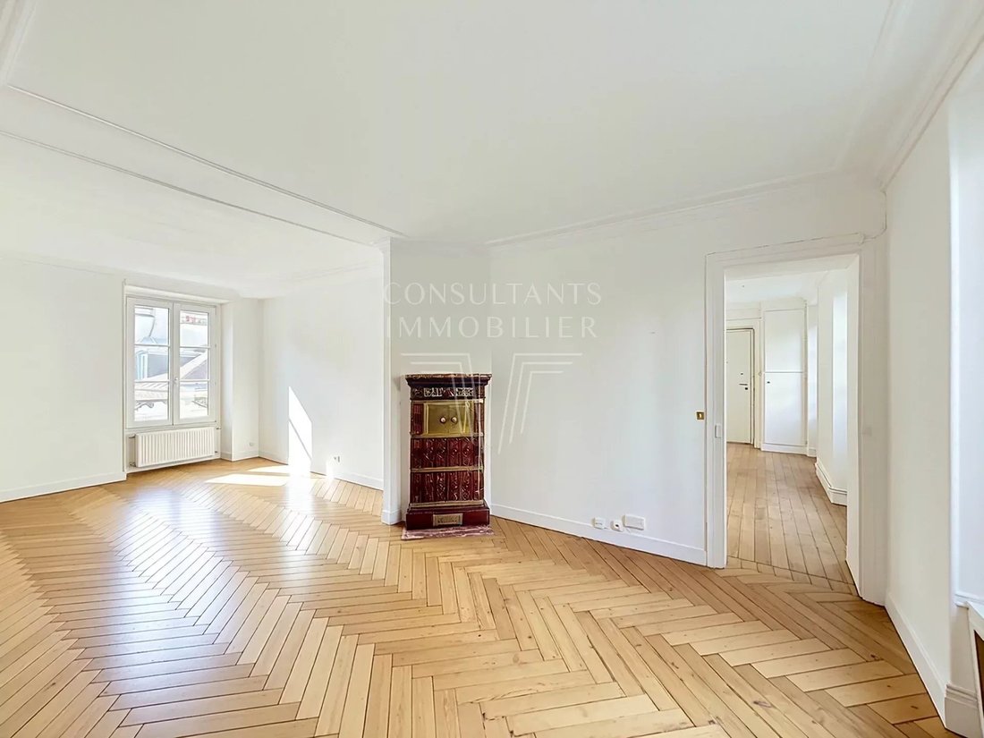 Apartment in La Plaine des Sablons, Neuilly-sur-Seine, France 1 - 18488884