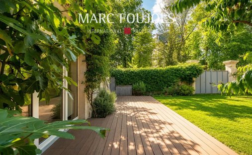 House in Compiegne, Hauts-de-France, France 1