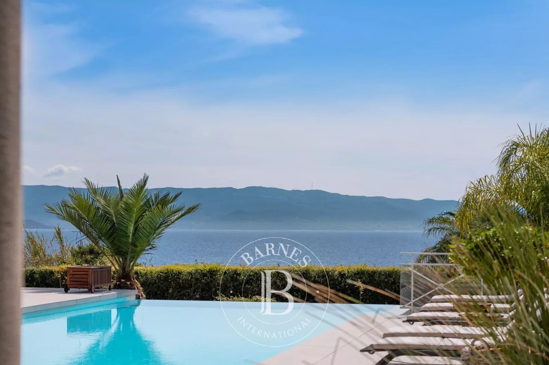 Villa à Ajaccio, Corse, France 1 - 18489076