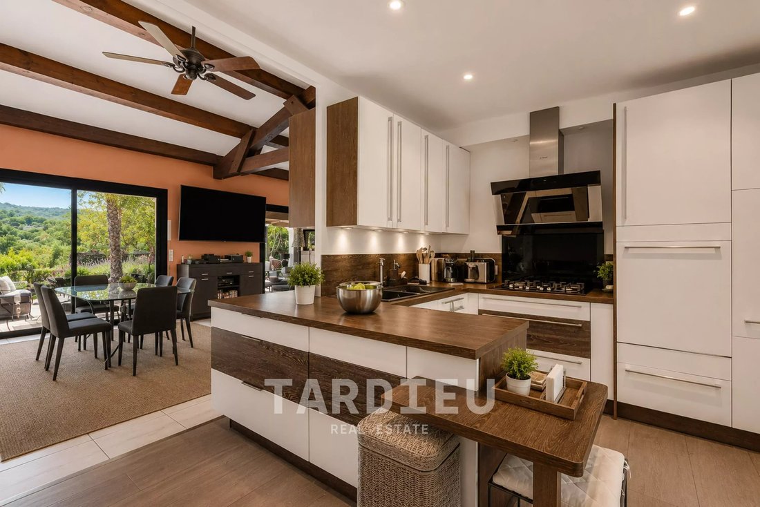 Villa in La Croix-Valmer, Provence-Alpes-Côte d'Azur, France 4 - 18488804