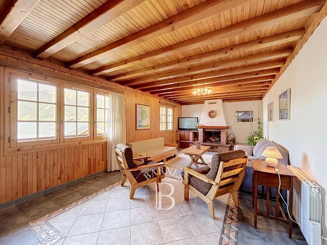 Chalet in Les Gets, Auvergne-Rhône-Alpes, France 5 - 18488917