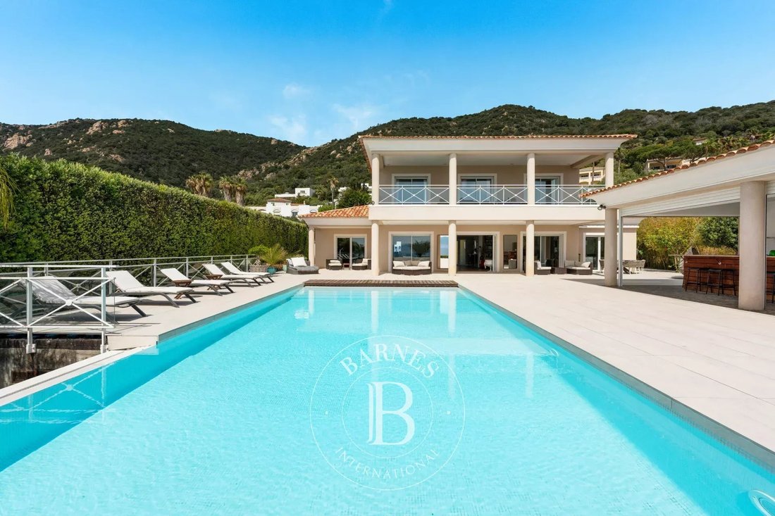 Villa à Ajaccio, Corse, France 2 - 18489076