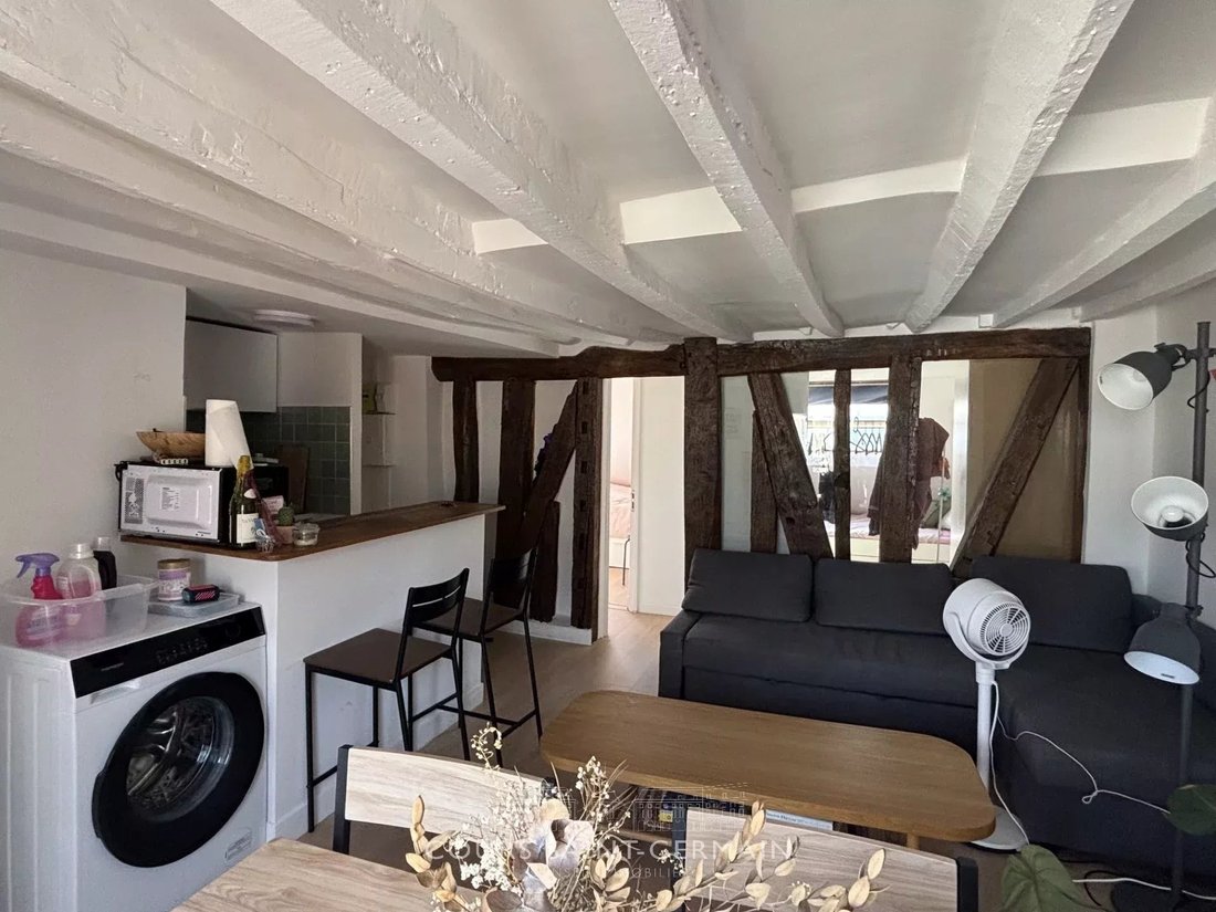 Apartment in Clichy-Trinité, Paris 9e Arrondissement, Paris 2 - 18488831
