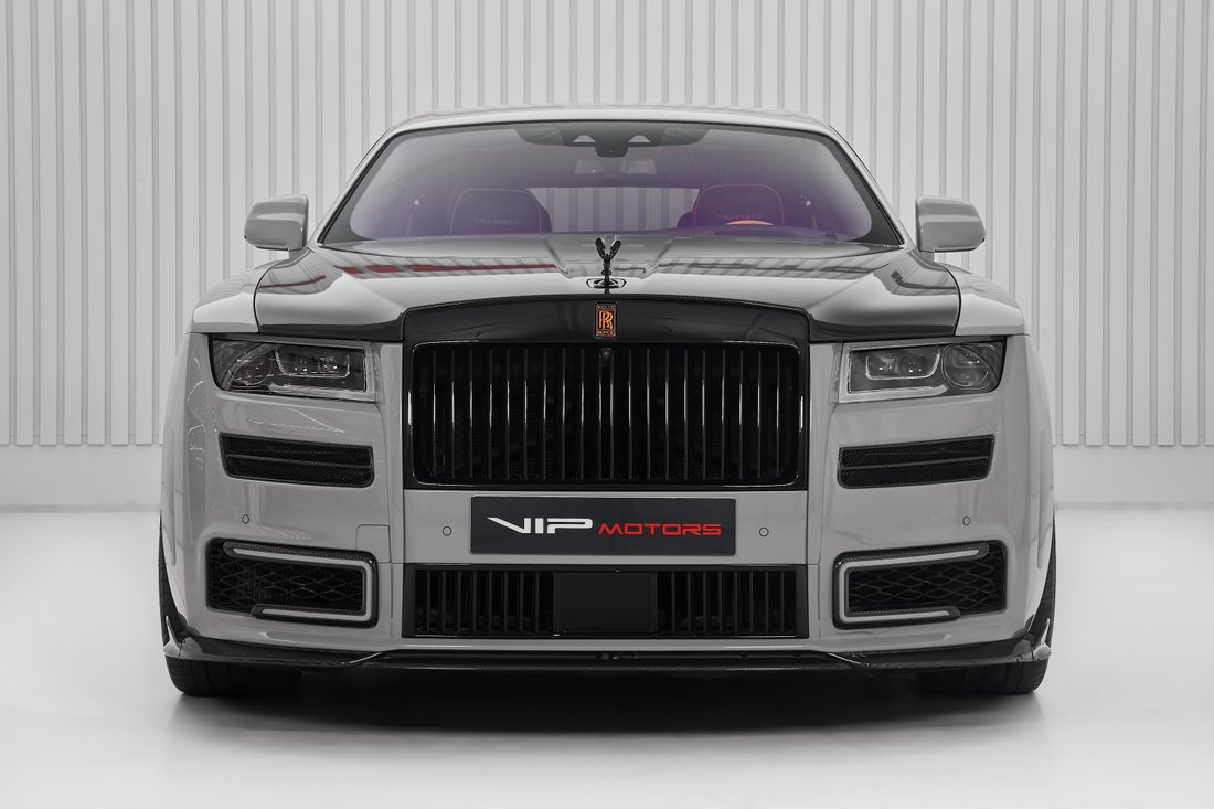 Sedan in Dubai, United Arab Emirates 2 - 18489247