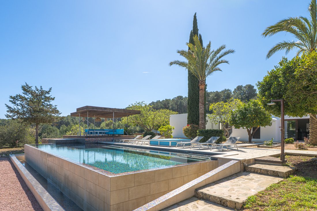Villa in Santa Eularia des Riu, Balearic Islands, Spain 4 - 18489190