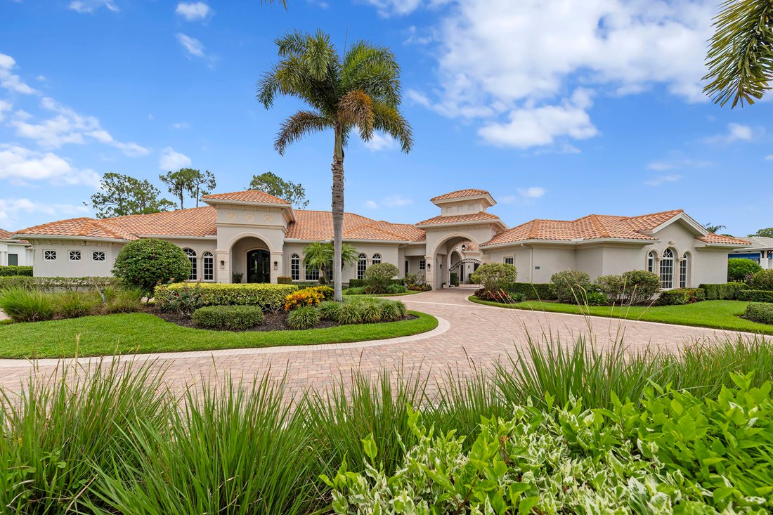 House in Naples, Florida, United States 4 - 18489264