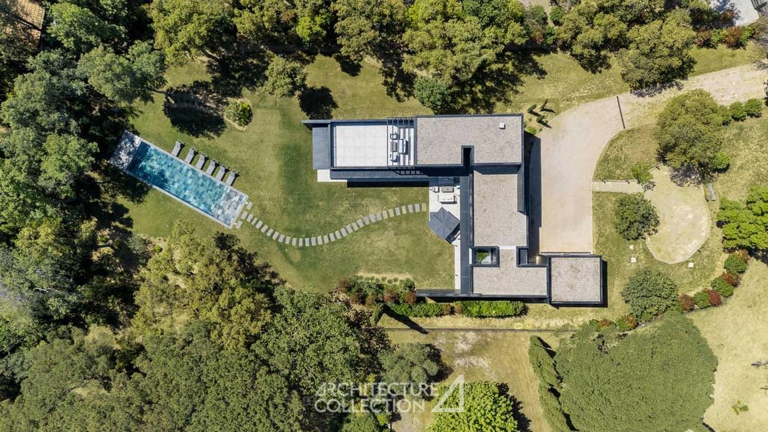 Villa in Grimaud, Provence-Alpes-Côte d'Azur, France 3 - 18489179
