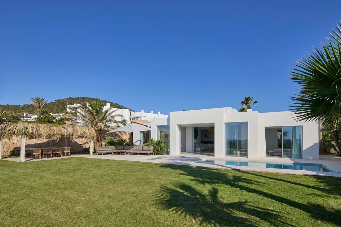 House in Balearic Islands, Spain 2 - 18489211