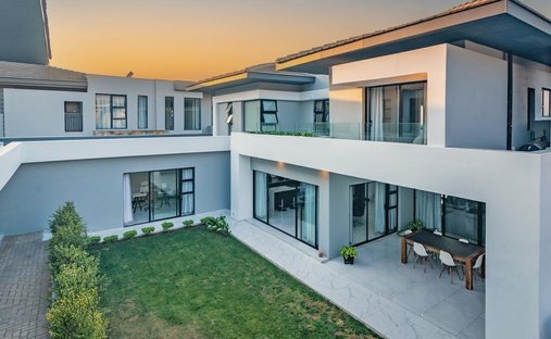 Estate in Pretoria, Gauteng, South Africa 1