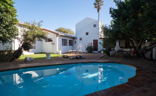 Country House in Cape Town, Western Cape, South Africa 1