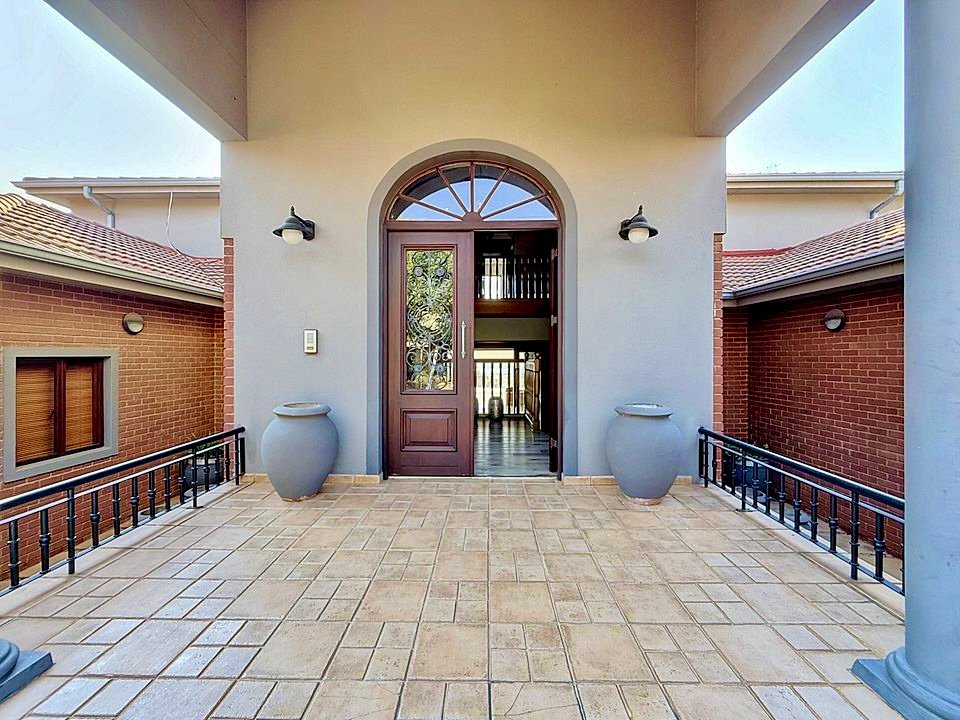 House in Pretoria Central, Gauteng, South Africa 3 - 18489191