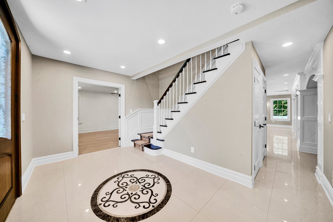 House in Montville, New Jersey, United States 2 - 18489463