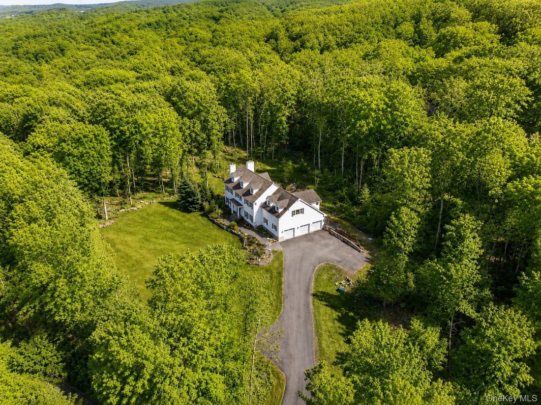 House in Putnam Valley, New York, United States 2 - 17719345