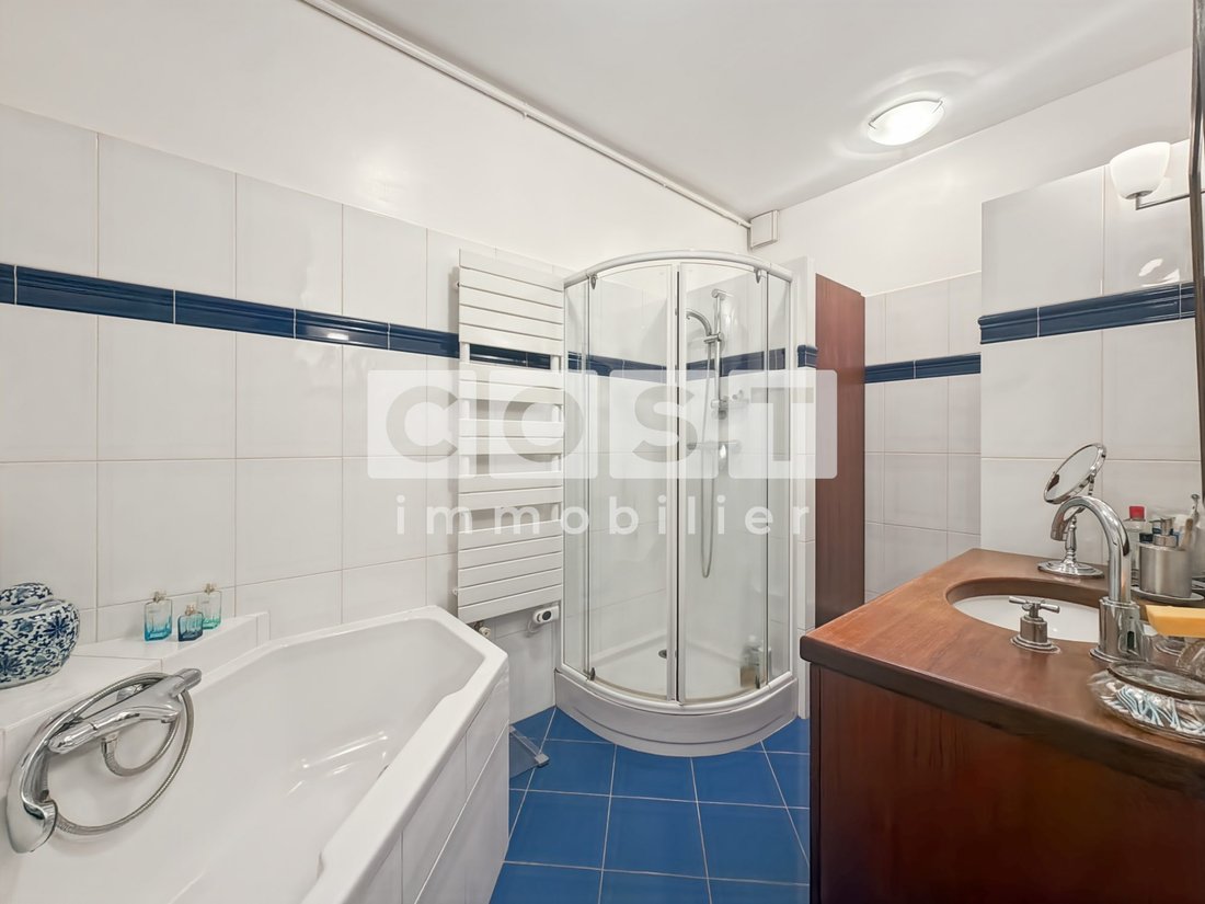 Apartment in Bois-Colombes, Ile-de-France, France 5 - 18489370