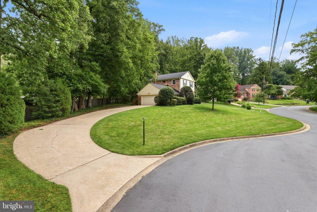 House in Idylwood, Virginia, United States 5 - 18489462