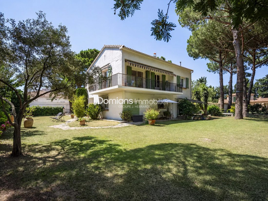 Villa in Haut Vernet-Moyen Vernet, Perpignan, France 1 - 18489395
