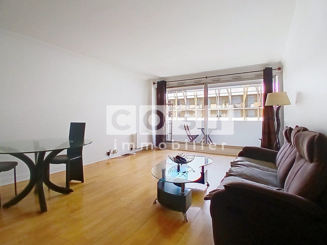 Apartment in Hôtel de Ville, Courbevoie, France 1 - 18489359