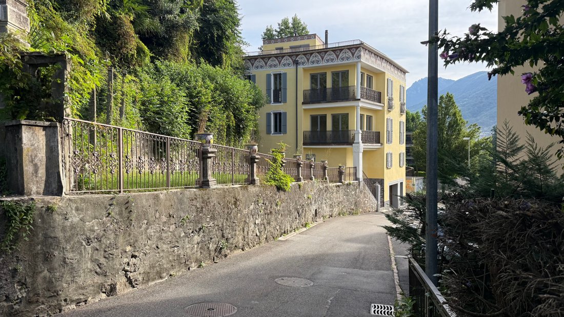 Villa in Lugano, Tessin, Schweiz 1 - 17428474
