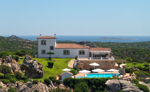 Villa à Arzachena, Sardaigne, Italie 1