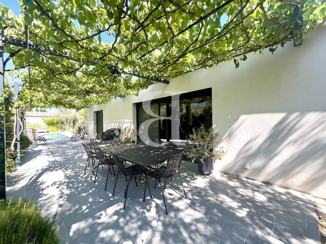Villa in Saint-Rémy-de-Provence, Provence-Alpes-Côte d'Azur, France 5 - 16838324