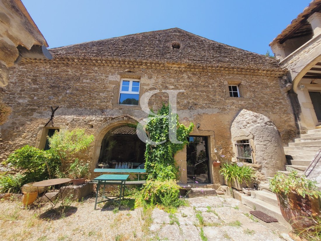 Country House in Colonzelle, Auvergne-Rhône-Alpes, France 4 - 18489457