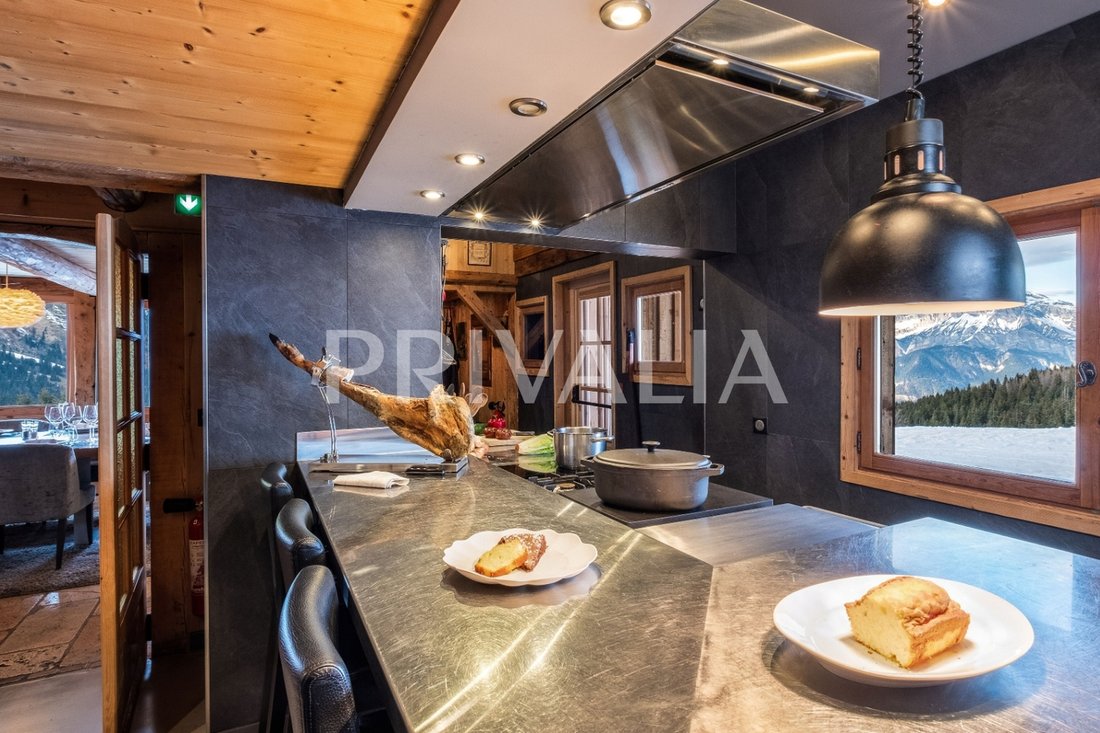 Chalet in Megève, Auvergne-Rhône-Alpes, France 3 - 18489497
