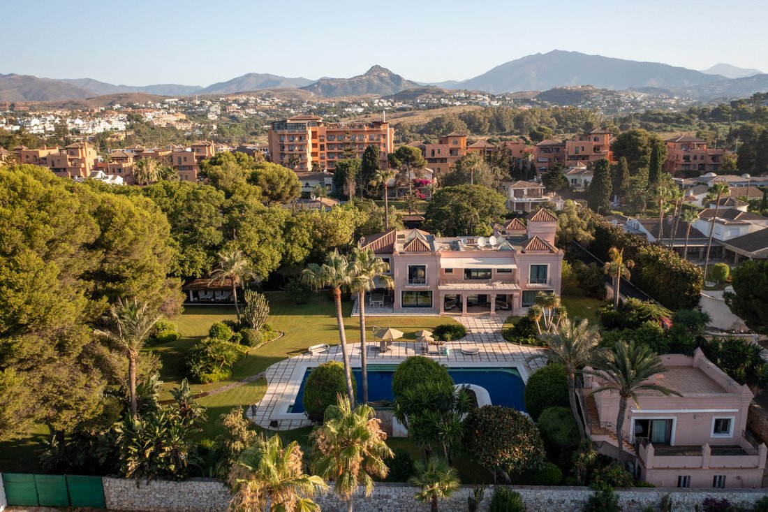 Villa in Estepona, Andalusia, Spain 4 - 18489500
