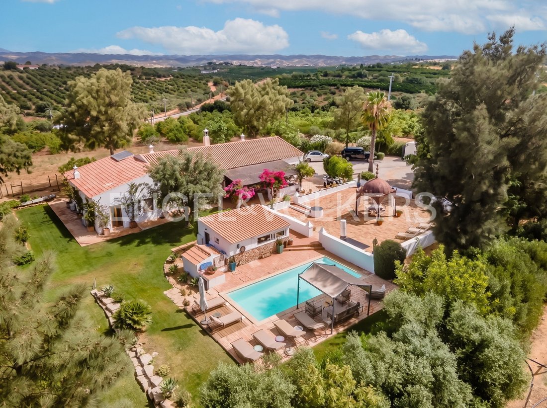Villa in Silves, Algarve, Portugal 1 - 18489496