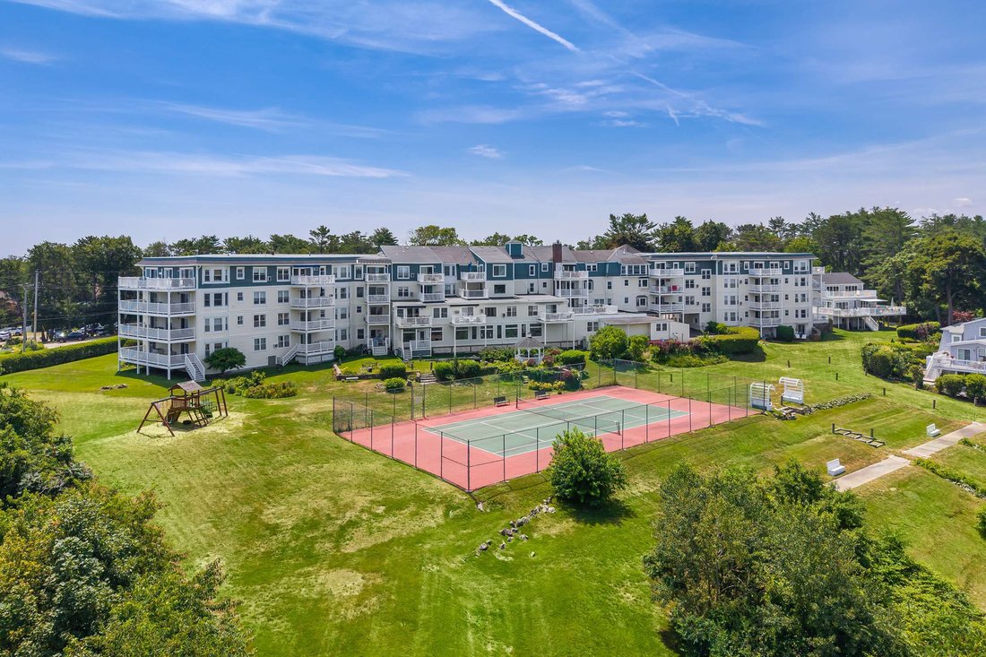Condo in Ogunquit, Maine, United States 2 - 18489550