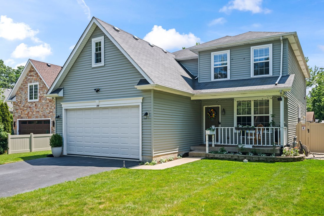 House in Mundelein, Illinois, United States 1 - 18489554