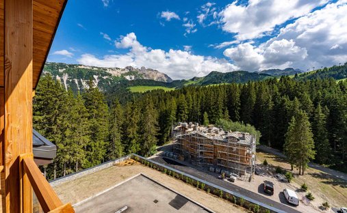 Penthouse in Saint-Bon-Tarentaise, Courchevel, France 1