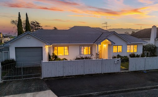 House in Upper Hutt, Wellington, New Zealand 1