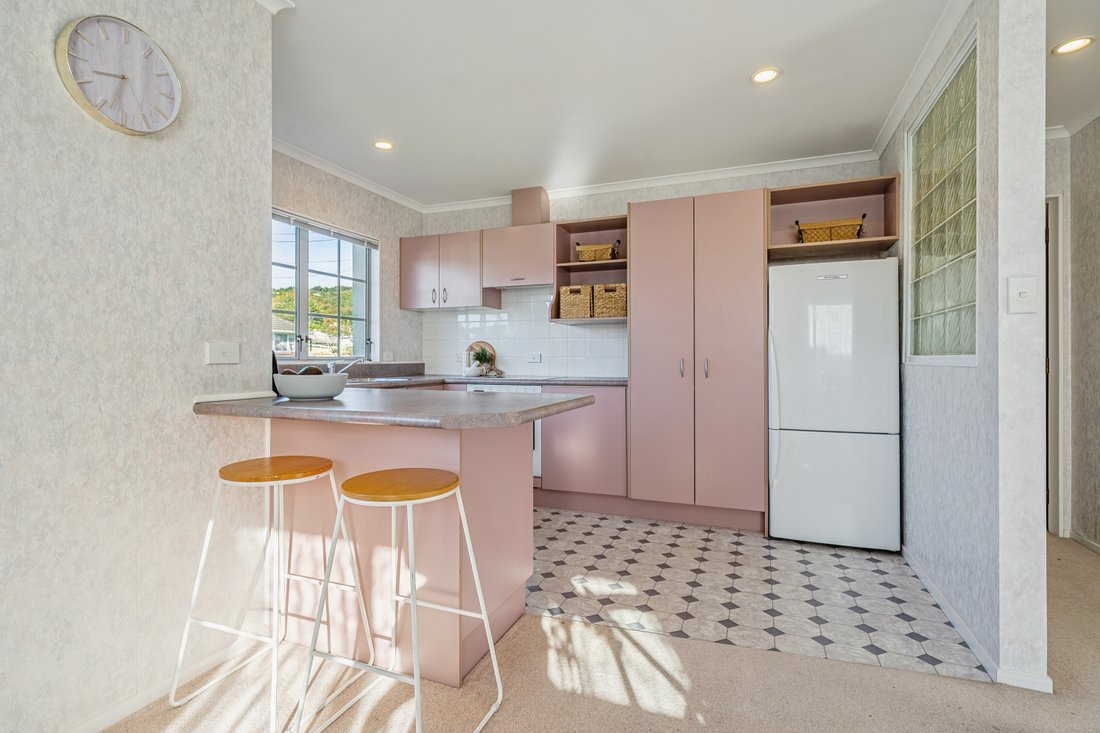 Townhouse in Upper Hutt, Wellington, New Zealand 3 - 18489545