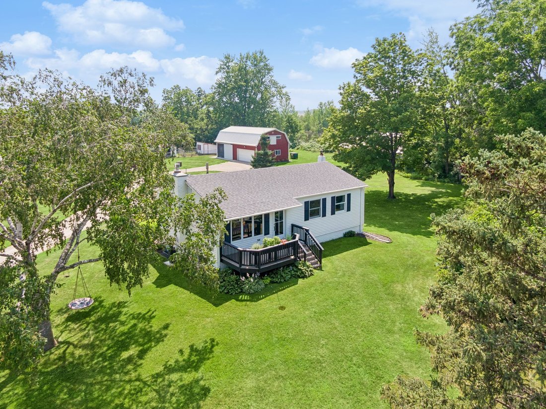 House in Jordan, Minnesota, United States 3 - 18489581