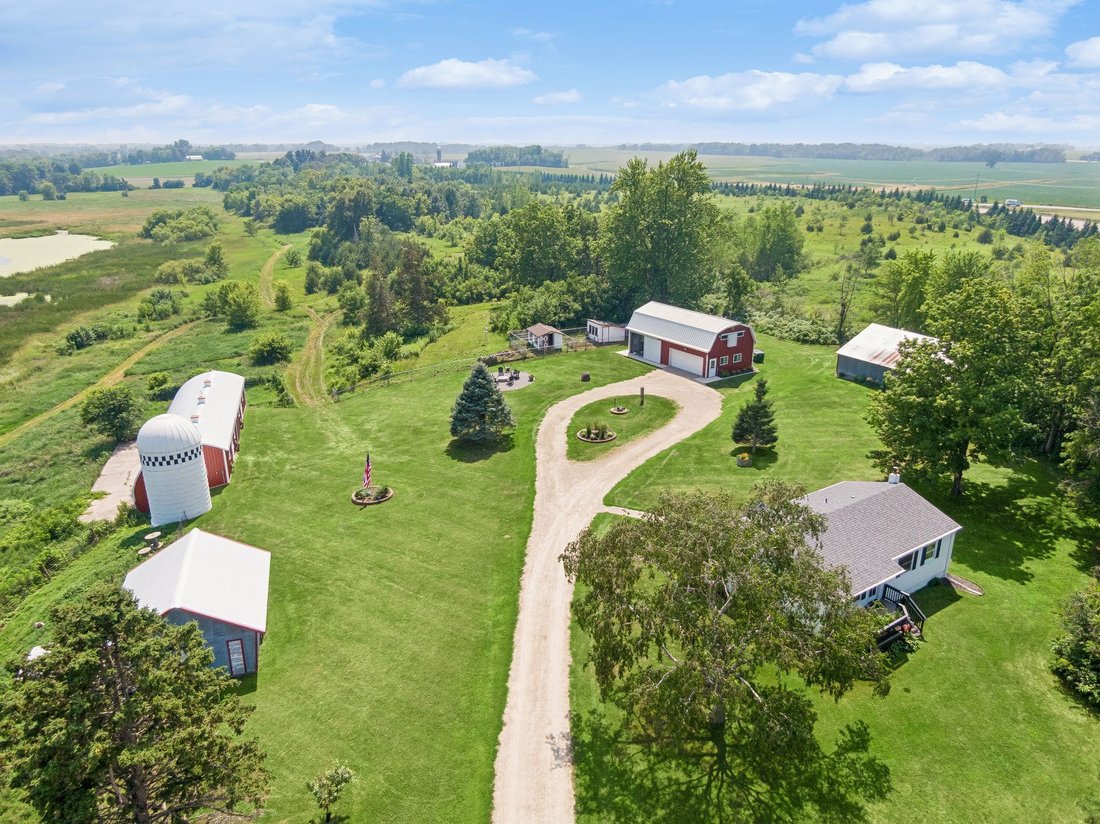 House in Jordan, Minnesota, United States 1 - 18489581