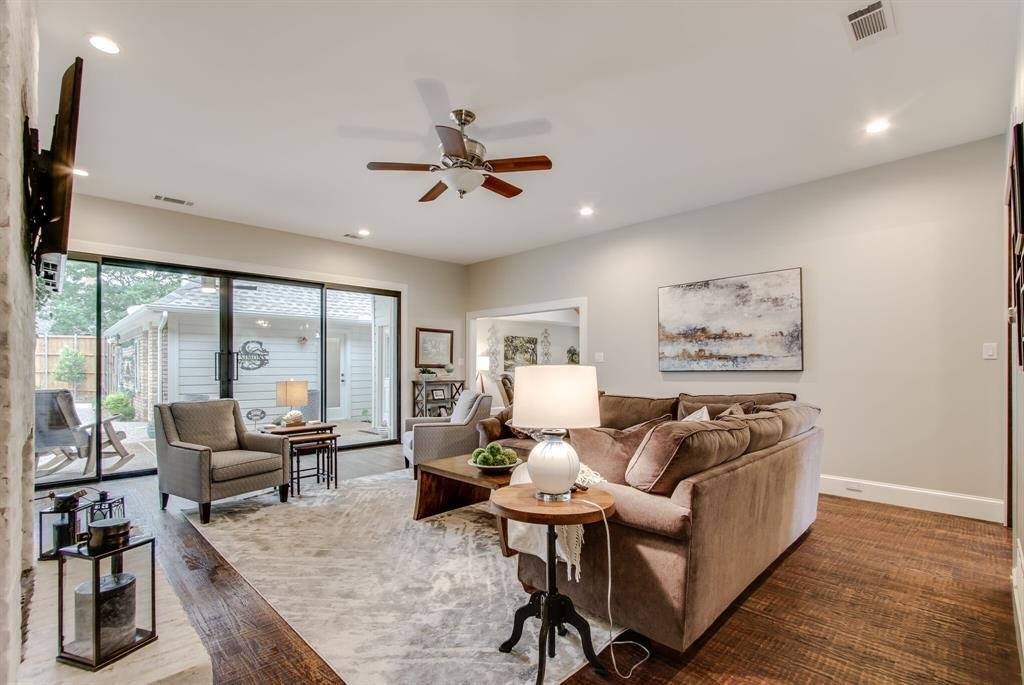 House in Plano, Texas, United States 5 - 18490378