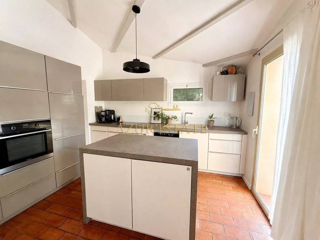 Villa in Route de Grasse, Villeneuve-Loubet, France 5 - 18491739