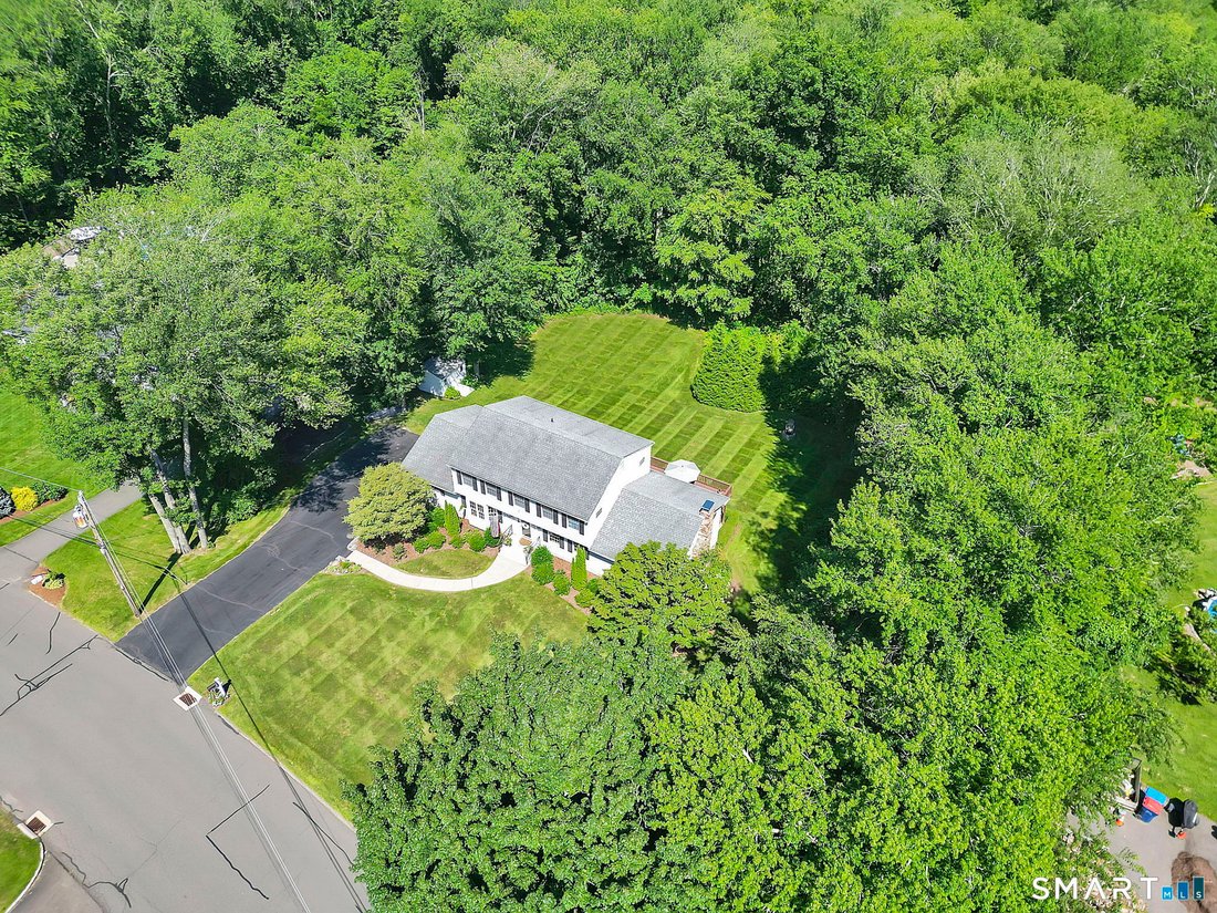 House in Monroe, Connecticut, United States 3 - 18490401